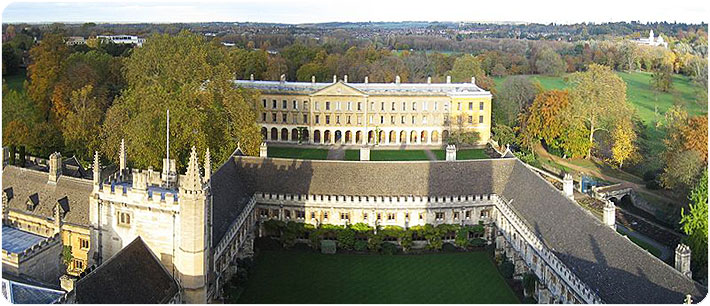 Magdalen_College_aerial.jpg